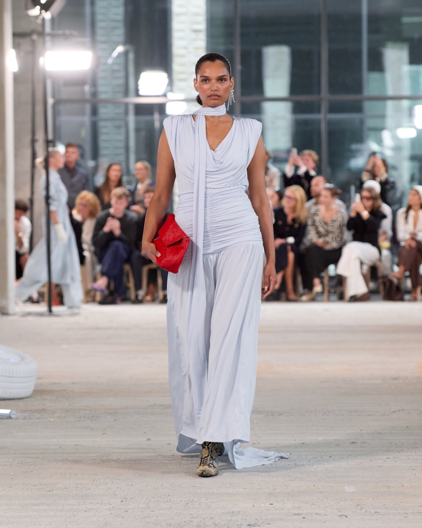 ss26-copenhagen-fashion-week-gestuz-runway-4x5-james-cochrane-25