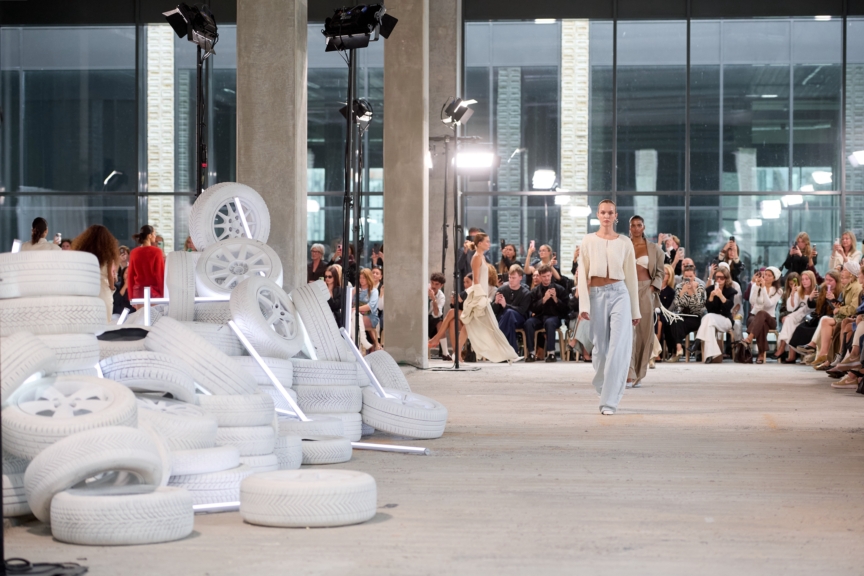 ss26-copenhagen-fashion-week-gestuz-runway-4x5-james-cochrane-38