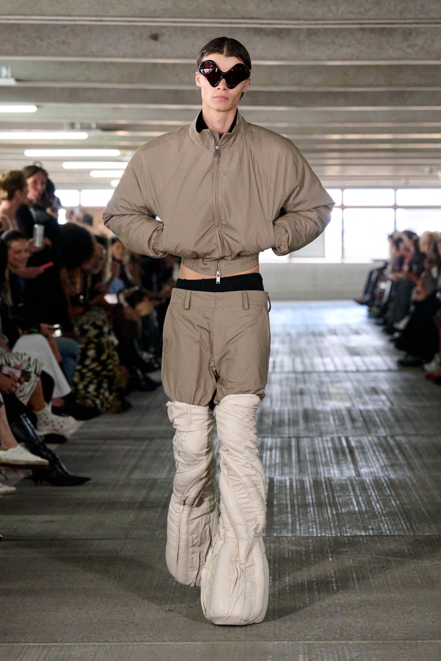 ss26-copenhagen-fashion-week-han-kjobenhavn-runway-2x3-james-cochrane-10
