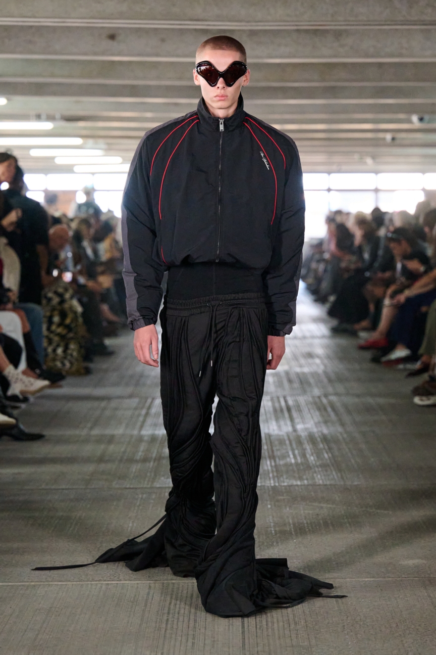ss26-copenhagen-fashion-week-han-kjobenhavn-runway-2x3-james-cochrane-21