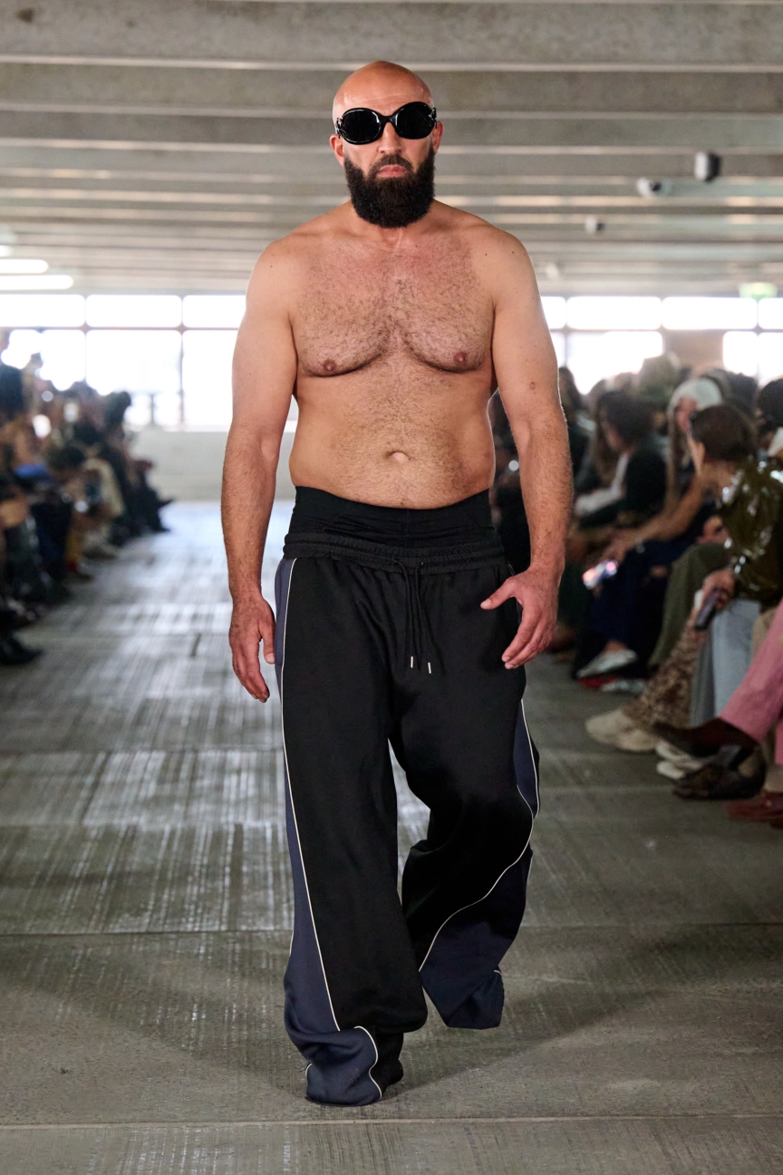 ss26-copenhagen-fashion-week-han-kjobenhavn-runway-2x3-james-cochrane-8