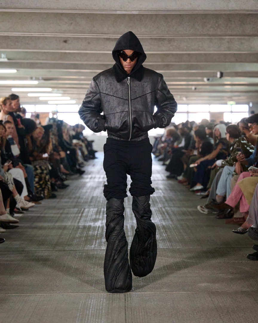 ss26-copenhagen-fashion-week-han-kjobenhavn-runway-4x5-james-cochrane-16