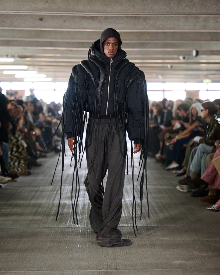 ss26-copenhagen-fashion-week-han-kjobenhavn-runway-4x5-james-cochrane-19