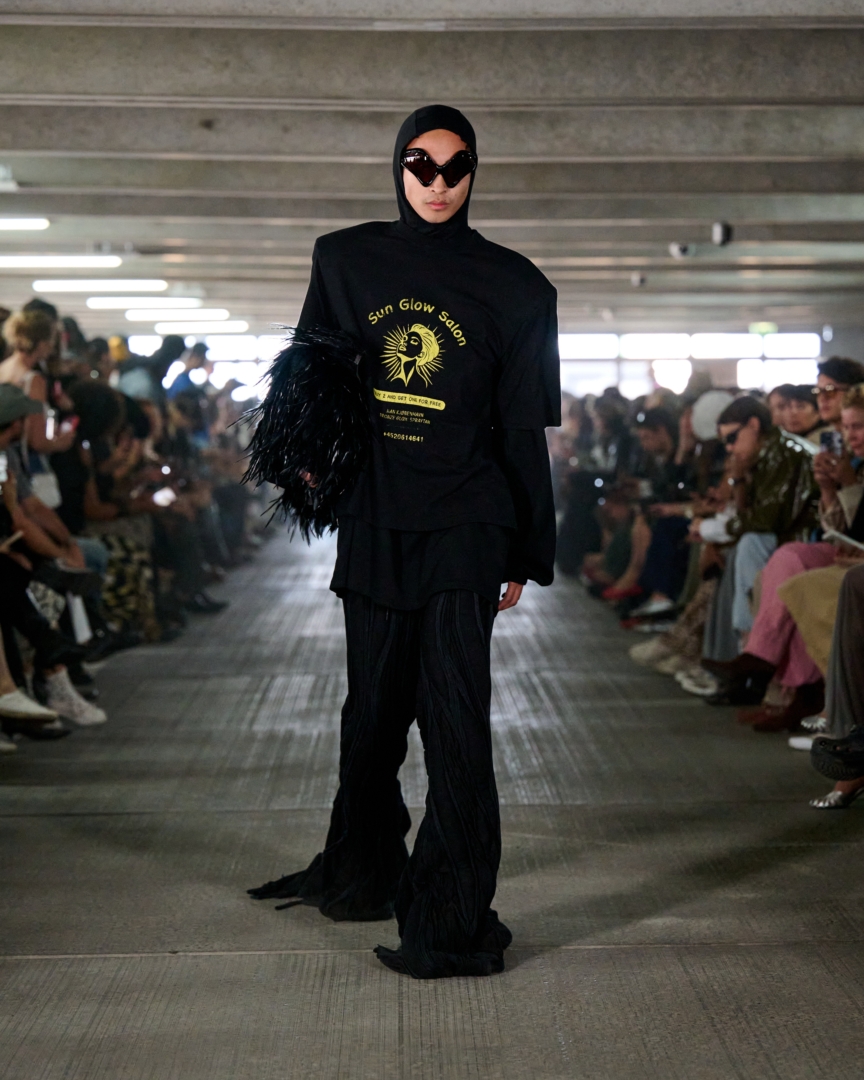ss26-copenhagen-fashion-week-han-kjobenhavn-runway-4x5-james-cochrane-2