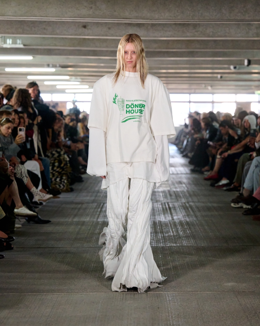 ss26-copenhagen-fashion-week-han-kjobenhavn-runway-4x5-james-cochrane-22