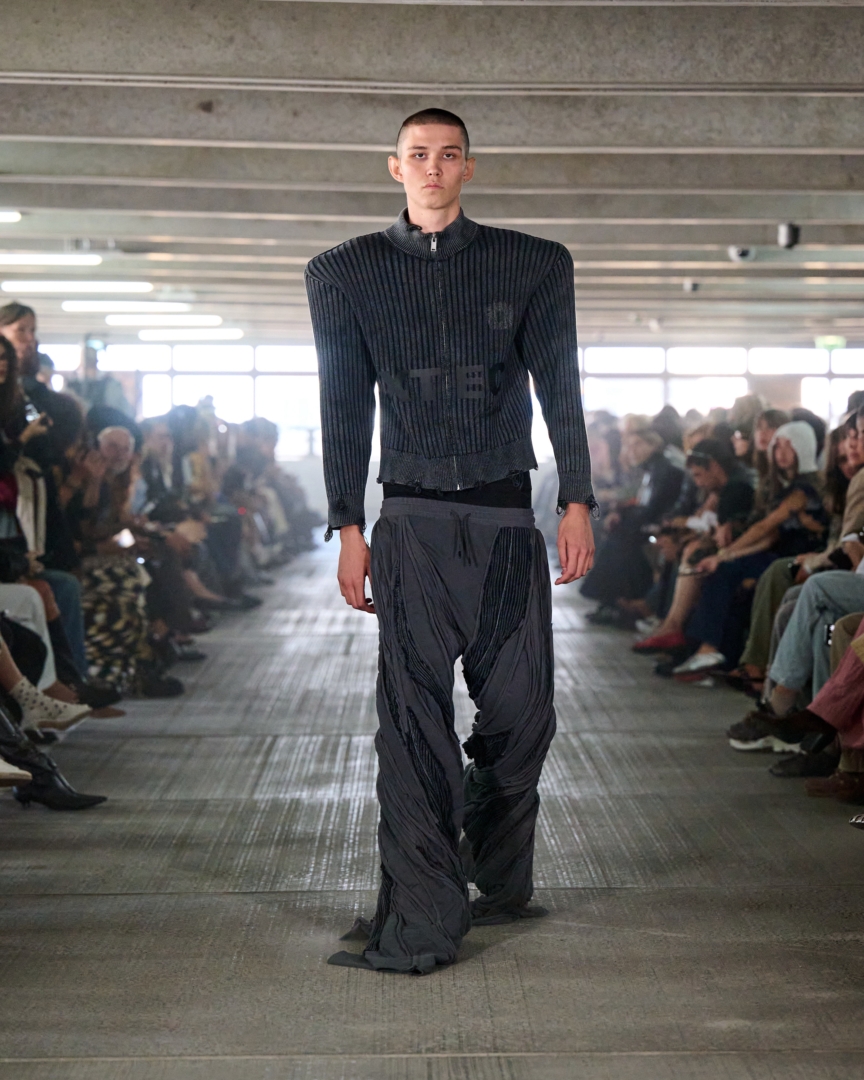 ss26-copenhagen-fashion-week-han-kjobenhavn-runway-4x5-james-cochrane-23