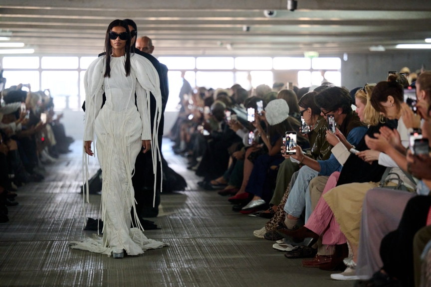 ss26-copenhagen-fashion-week-han-kjobenhavn-runway-4x5-james-cochrane-27