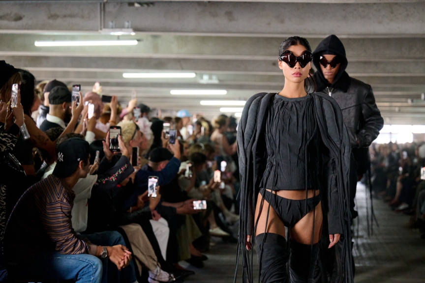 ss26-copenhagen-fashion-week-han-kjobenhavn-runway-4x5-james-cochrane-30