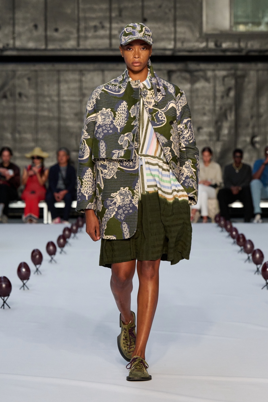 ss26-copenhagen-fashion-week-henrik-vibskov-runway-2x3-james-cochrane-20