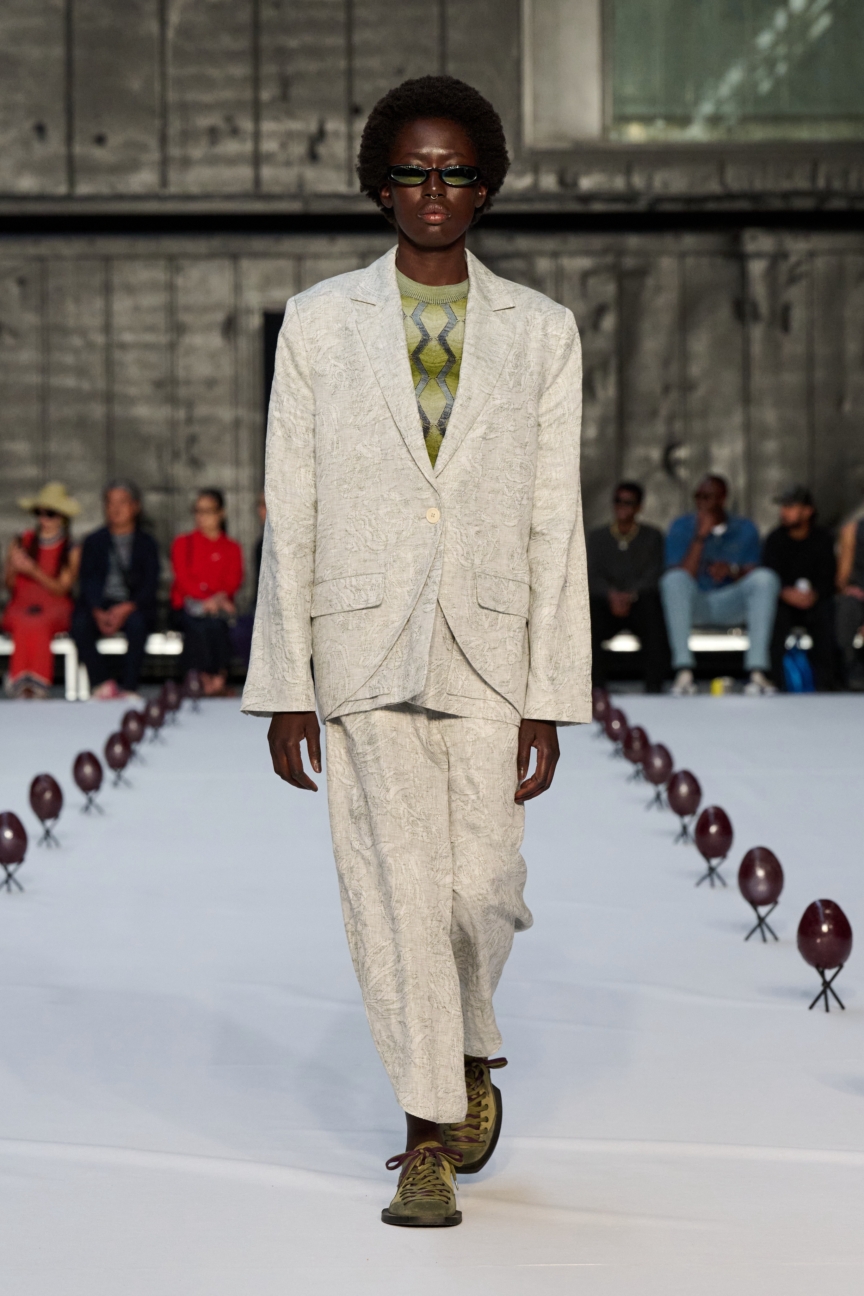 ss26-copenhagen-fashion-week-henrik-vibskov-runway-2x3-james-cochrane-23