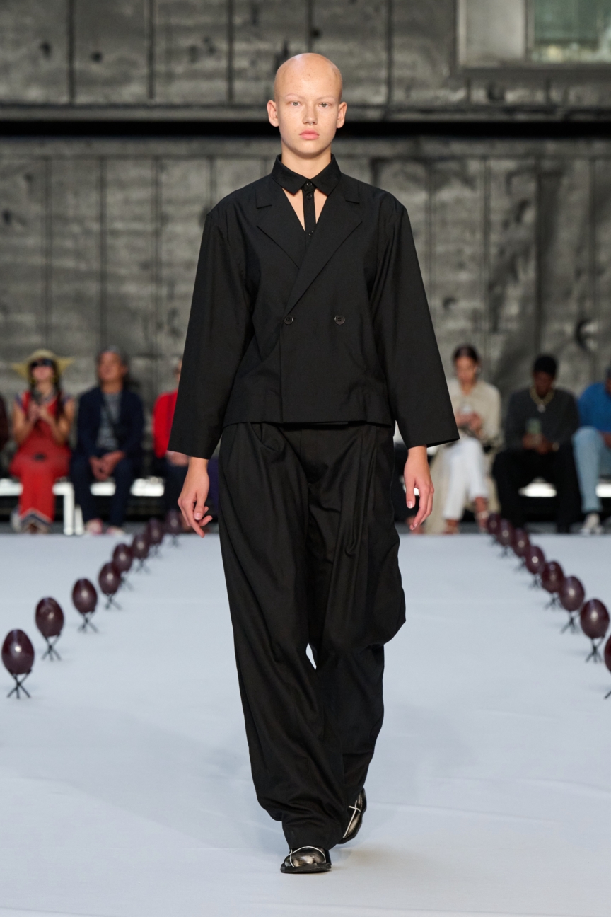 ss26-copenhagen-fashion-week-henrik-vibskov-runway-2x3-james-cochrane-3