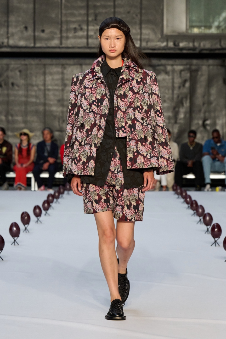 ss26-copenhagen-fashion-week-henrik-vibskov-runway-2x3-james-cochrane-31