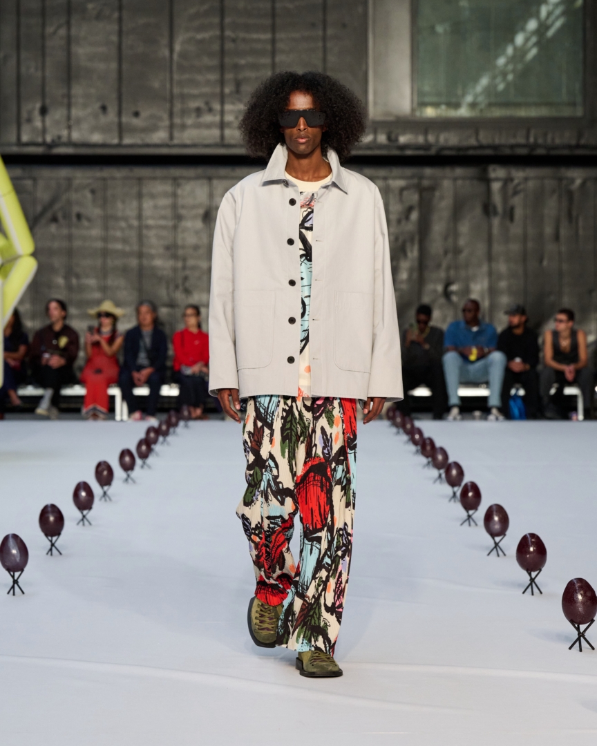 ss26-copenhagen-fashion-week-henrik-vibskov-runway-4x5-james-cochrane-17