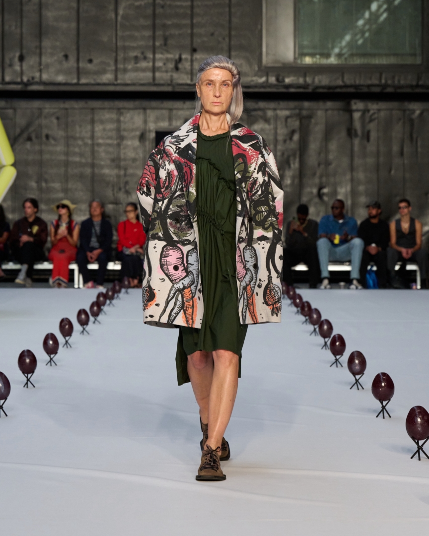 ss26-copenhagen-fashion-week-henrik-vibskov-runway-4x5-james-cochrane-18