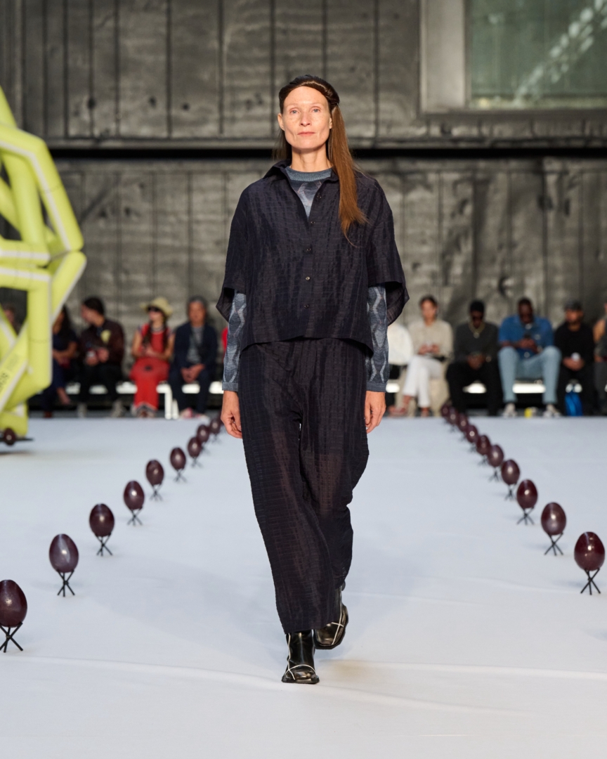 ss26-copenhagen-fashion-week-henrik-vibskov-runway-4x5-james-cochrane-27