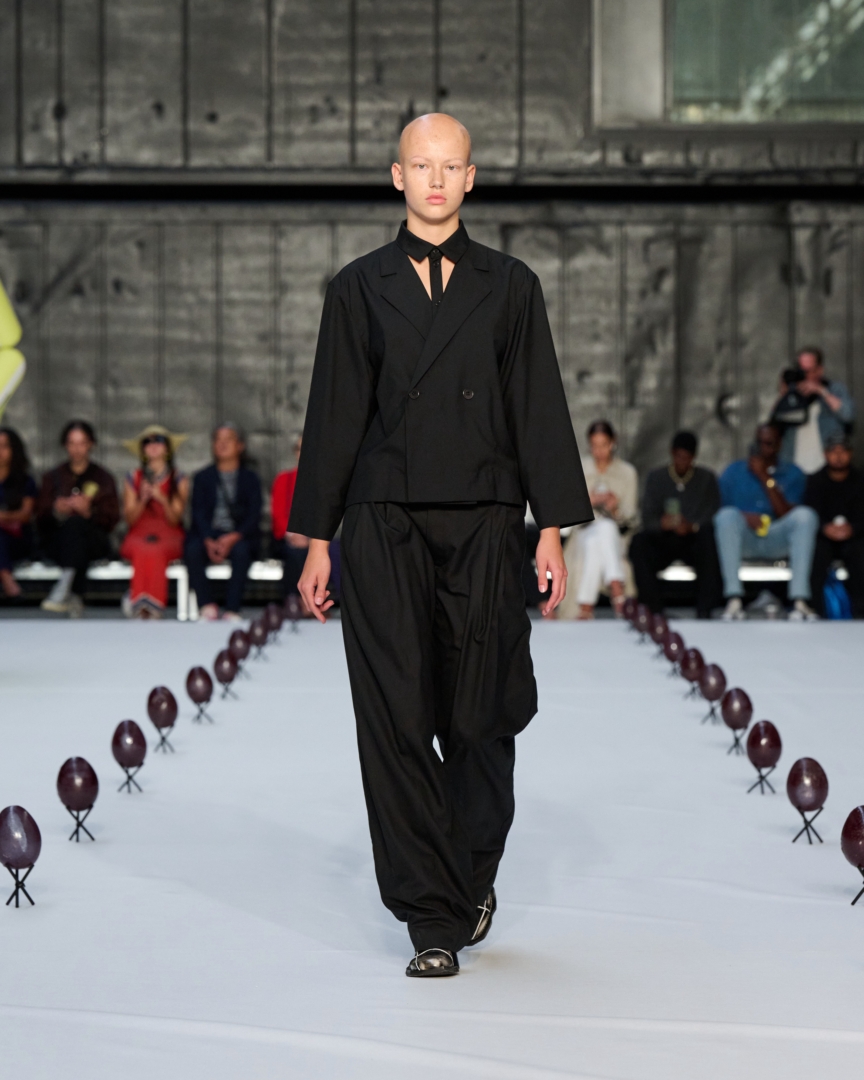 ss26-copenhagen-fashion-week-henrik-vibskov-runway-4x5-james-cochrane-3