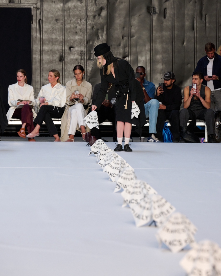 ss26-copenhagen-fashion-week-henrik-vibskov-runway-4x5-james-cochrane-37