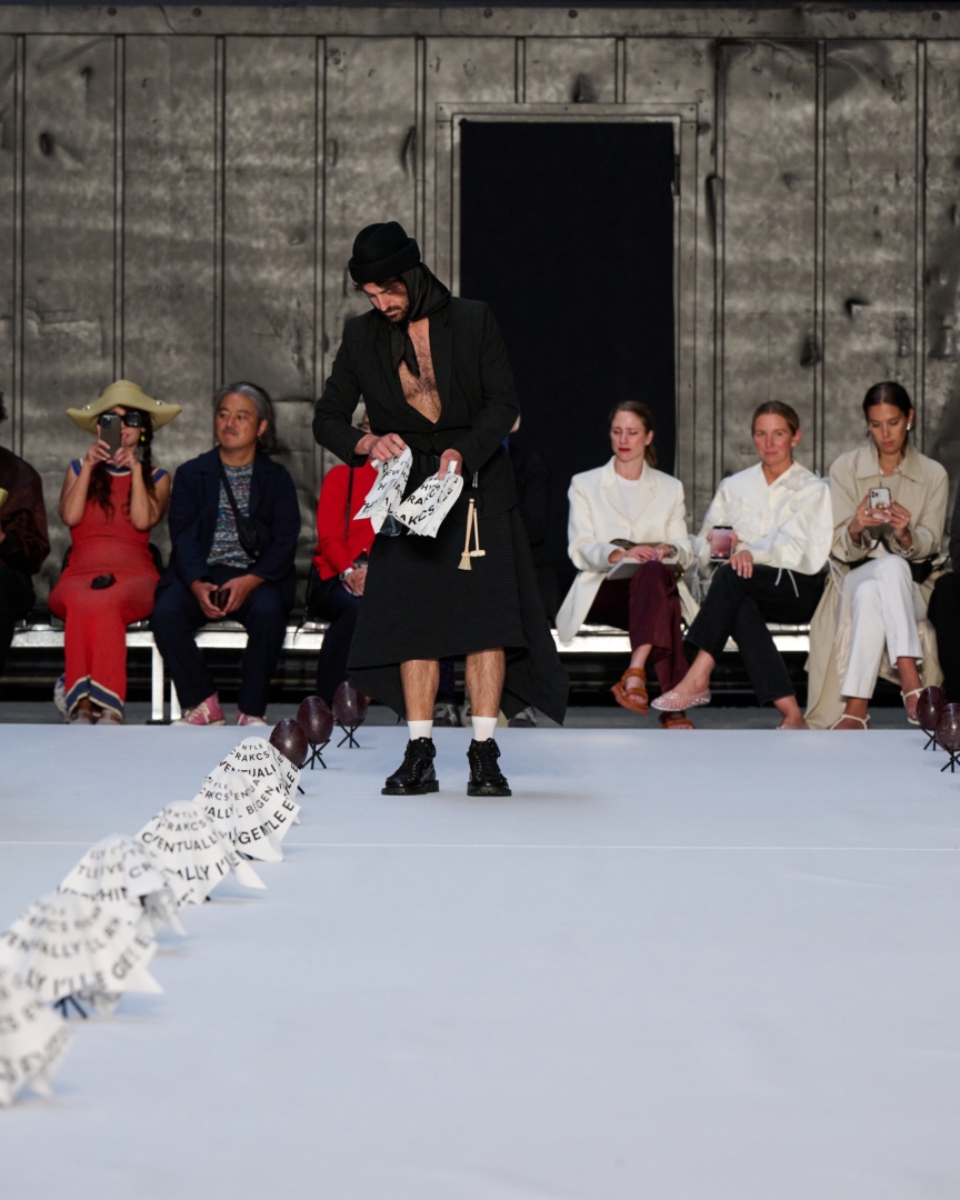 ss26-copenhagen-fashion-week-henrik-vibskov-runway-4x5-james-cochrane-38