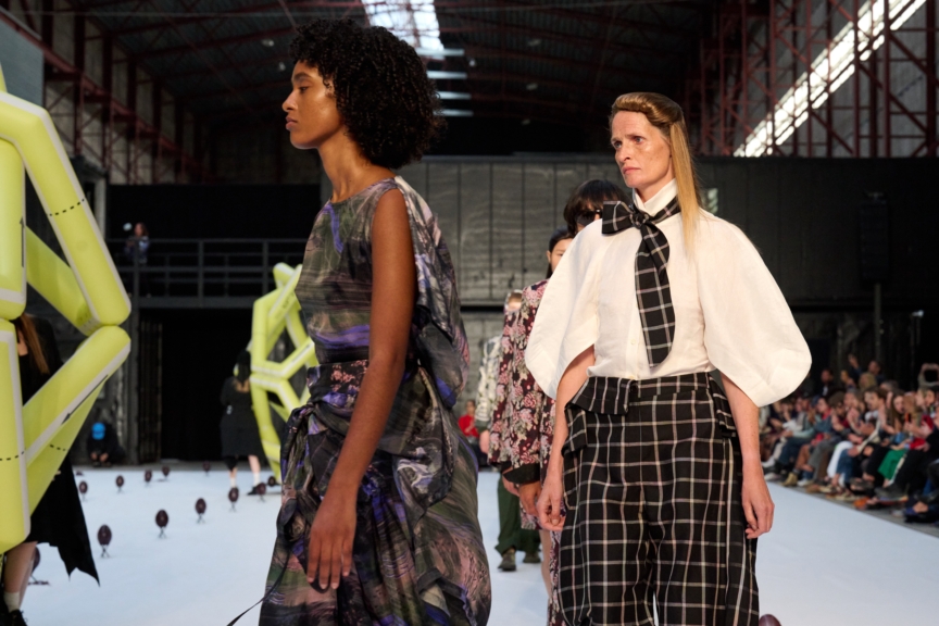 ss26-copenhagen-fashion-week-henrik-vibskov-runway-4x5-james-cochrane-53