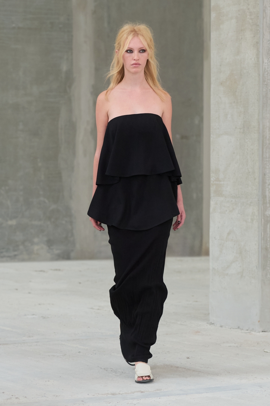 ss26-copenhagen-fashion-week-herskind-runway-2x3-james-cochrane-12