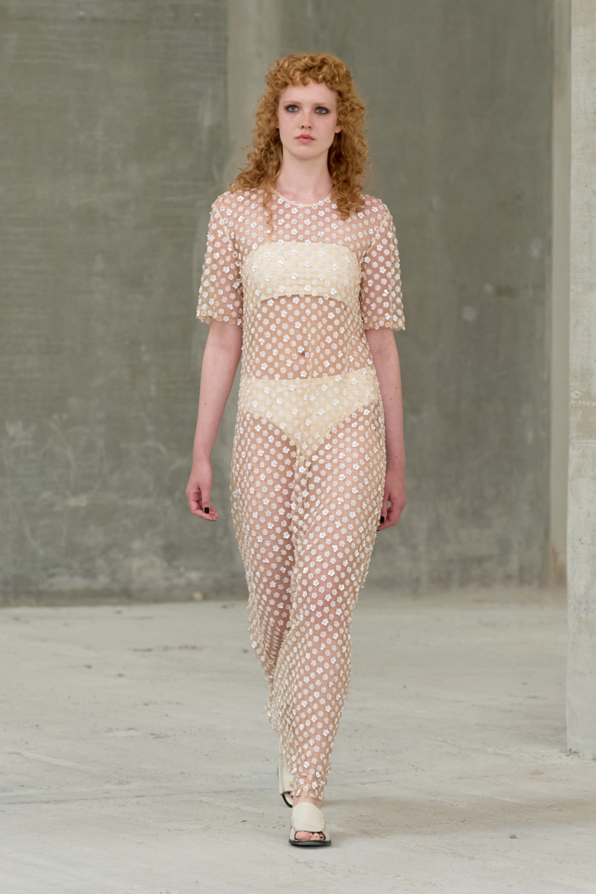 ss26-copenhagen-fashion-week-herskind-runway-2x3-james-cochrane-18