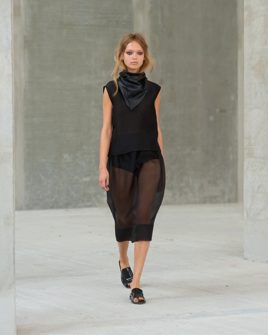 ss26-copenhagen-fashion-week-herskind-runway-4x5-james-cochrane-11