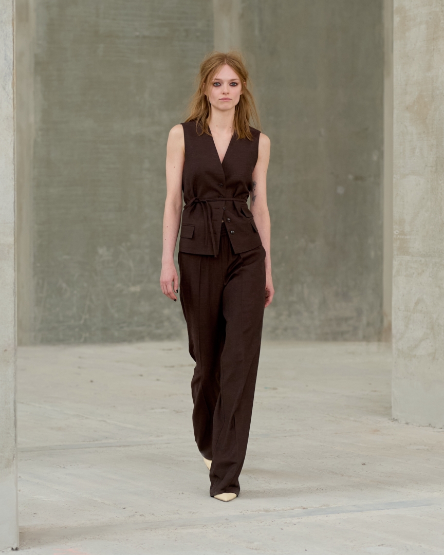 ss26-copenhagen-fashion-week-herskind-runway-4x5-james-cochrane-22