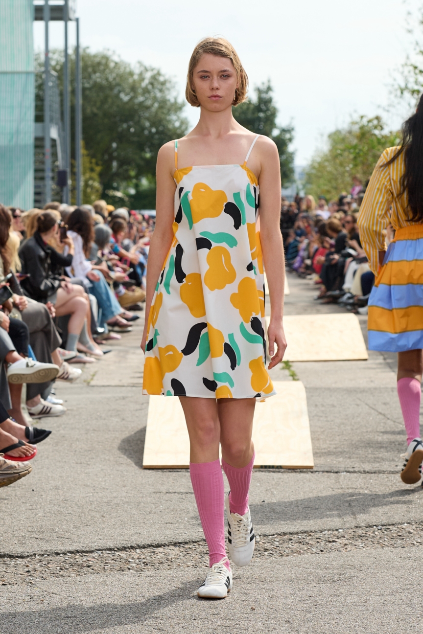 ss26-copenhagen-fashion-week-marimekko-runway-2x3-james-cochrane-15