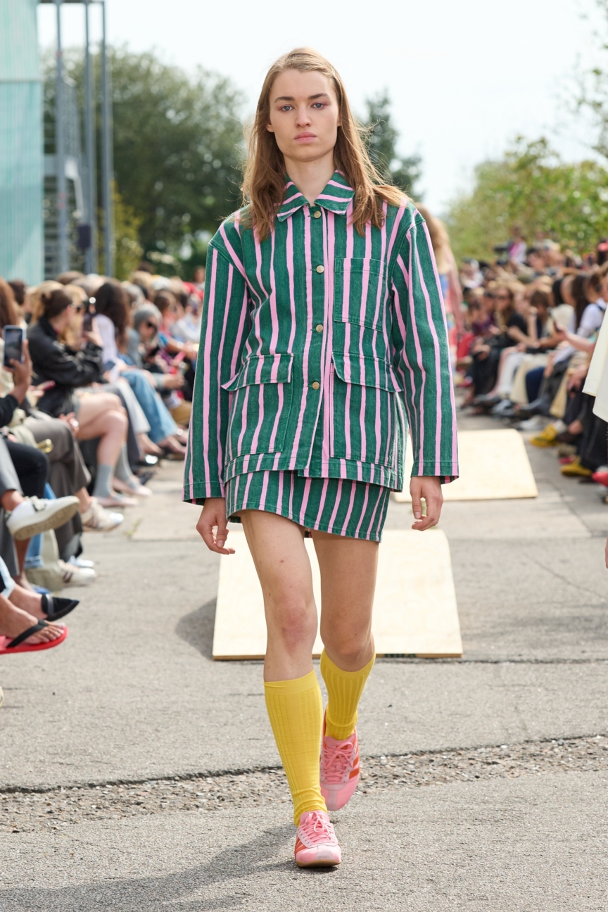 ss26-copenhagen-fashion-week-marimekko-runway-2x3-james-cochrane-22