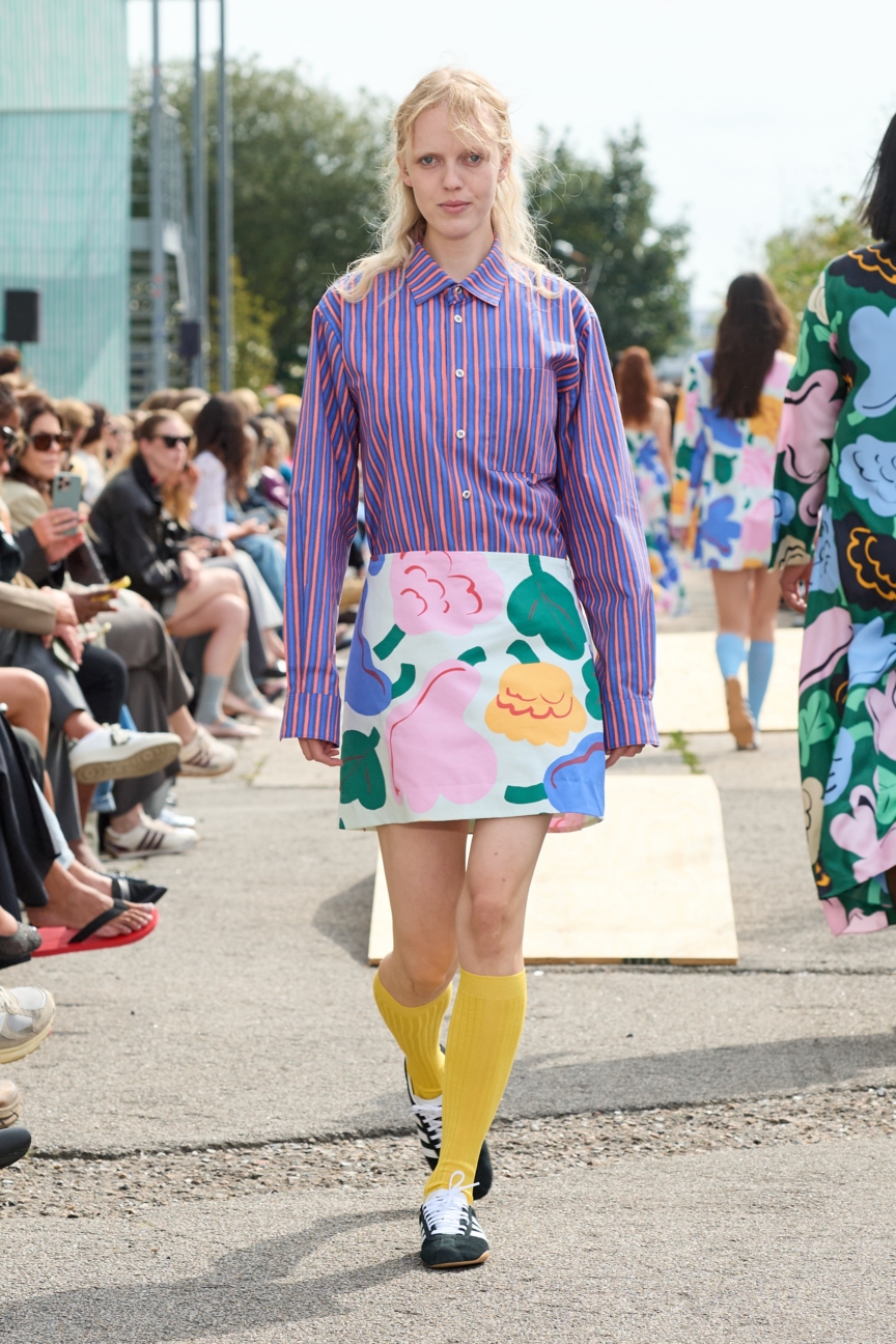 ss26-copenhagen-fashion-week-marimekko-runway-2x3-james-cochrane-28