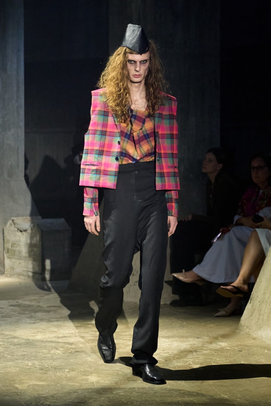 ss26-copenhagen-fashion-week-martin-quad-runway-2x3-james-cochrane-10