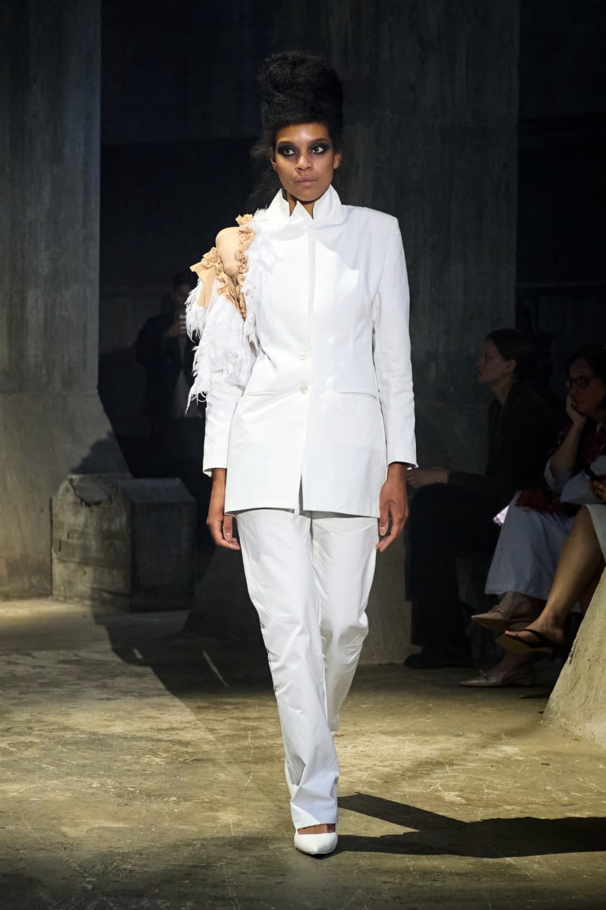 ss26-copenhagen-fashion-week-martin-quad-runway-2x3-james-cochrane-16