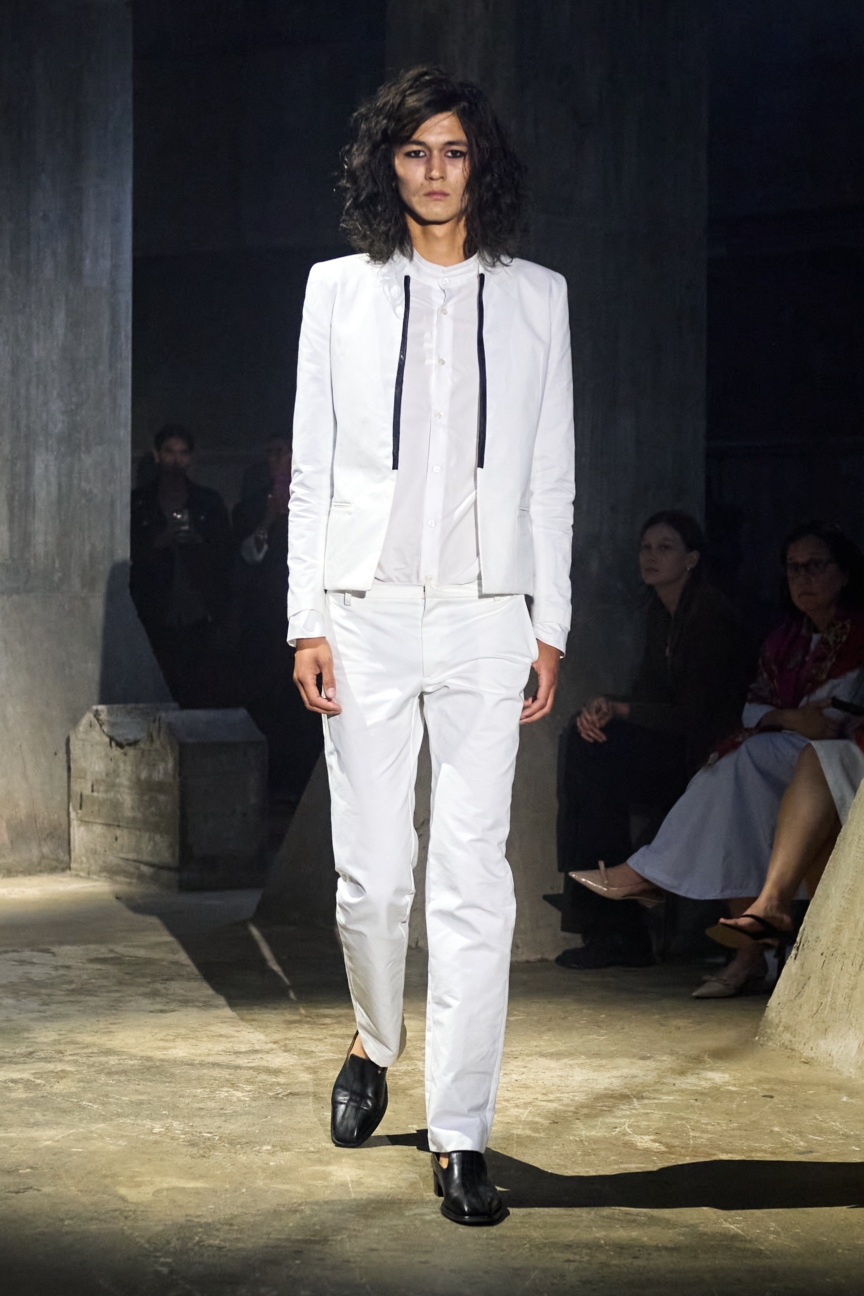 ss26-copenhagen-fashion-week-martin-quad-runway-2x3-james-cochrane-3