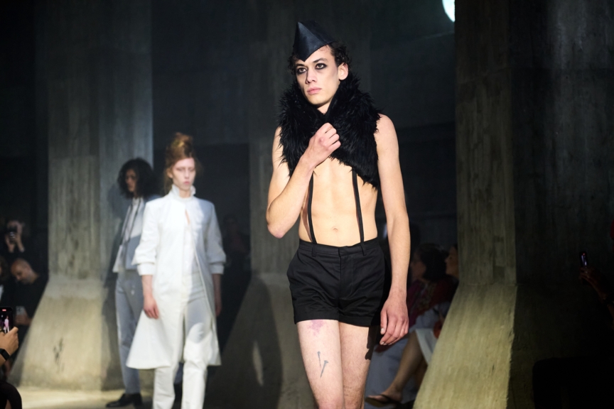 ss26-copenhagen-fashion-week-martin-quad-runway-4x5-james-cochrane-22