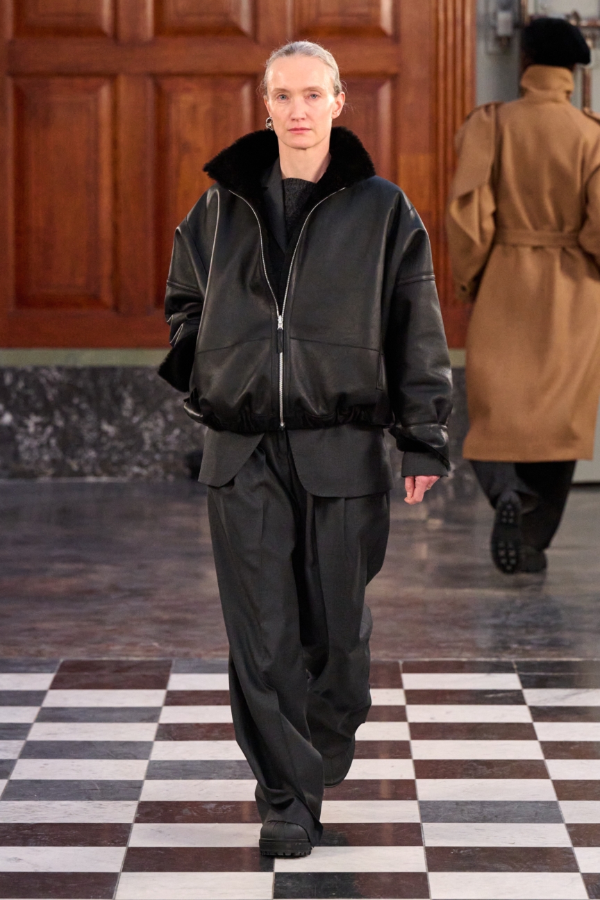 aw26-copenhagen-fashion-week-mkdt-studio-runway-2x3-james-cochrane-14