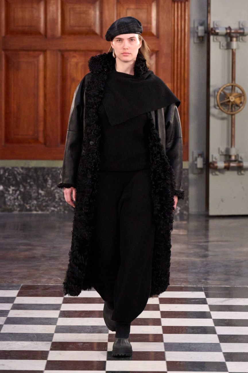 aw26-copenhagen-fashion-week-mkdt-studio-runway-2x3-james-cochrane-17