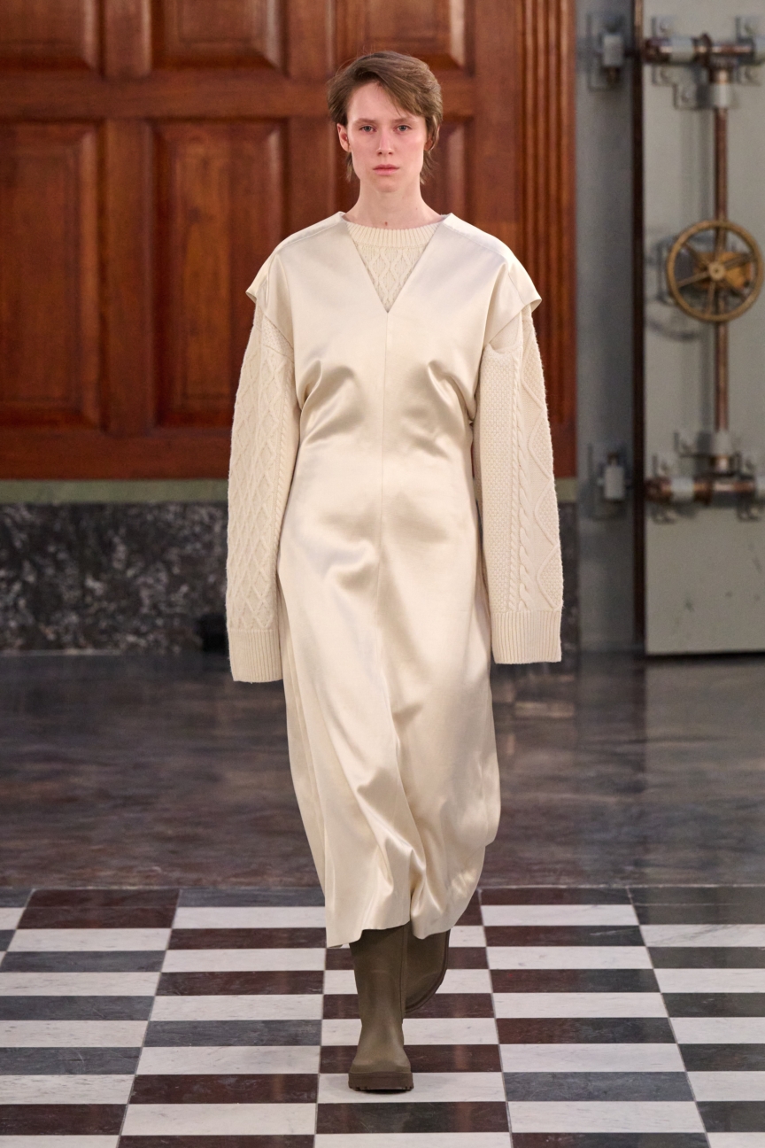 aw26-copenhagen-fashion-week-mkdt-studio-runway-2x3-james-cochrane-24