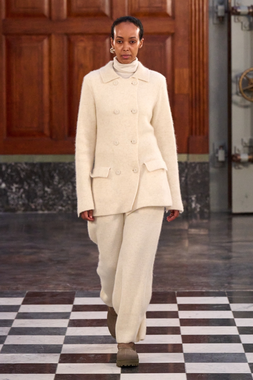 aw26-copenhagen-fashion-week-mkdt-studio-runway-2x3-james-cochrane-26