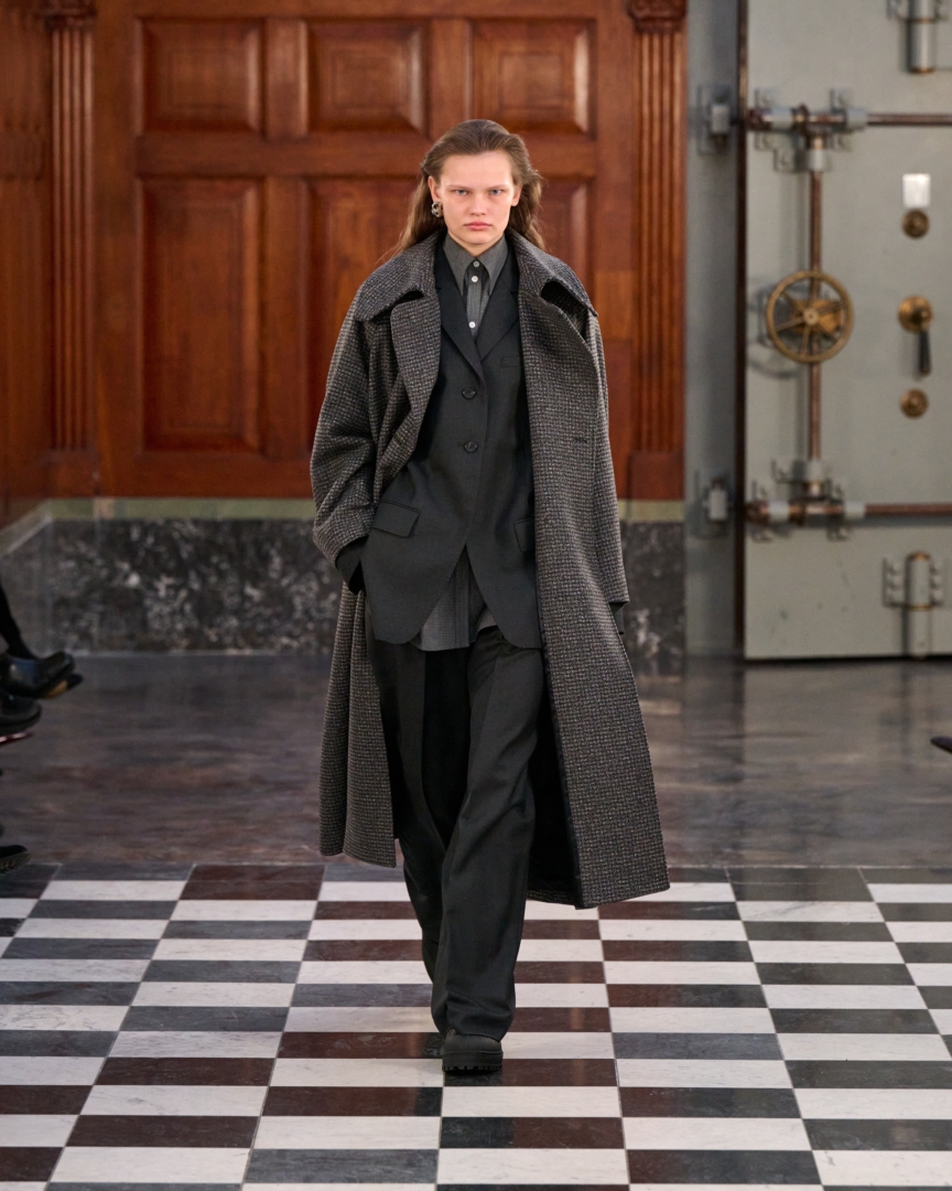 aw26-copenhagen-fashion-week-mkdt-studio-runway-4x5-james-cochrane-1