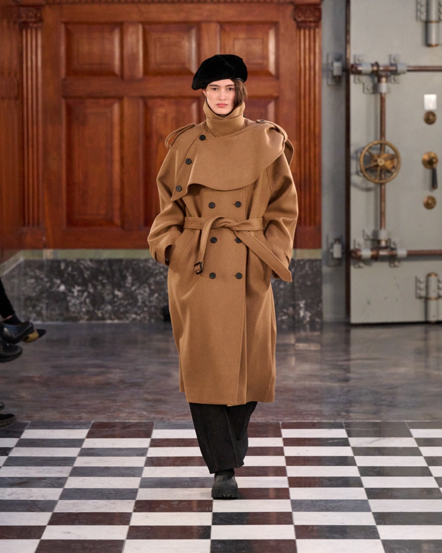 aw26-copenhagen-fashion-week-mkdt-studio-runway-4x5-james-cochrane-13