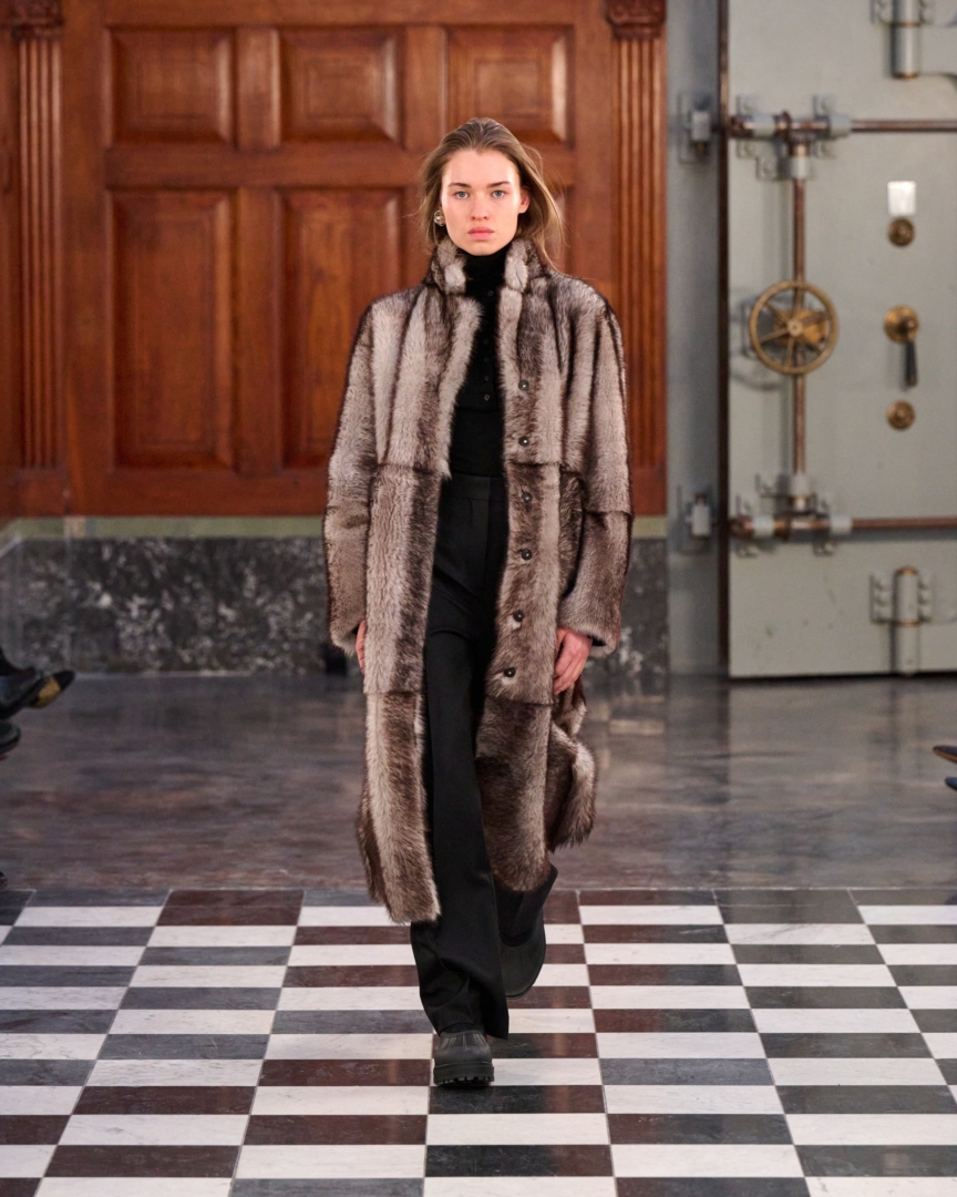 aw26-copenhagen-fashion-week-mkdt-studio-runway-4x5-james-cochrane-15