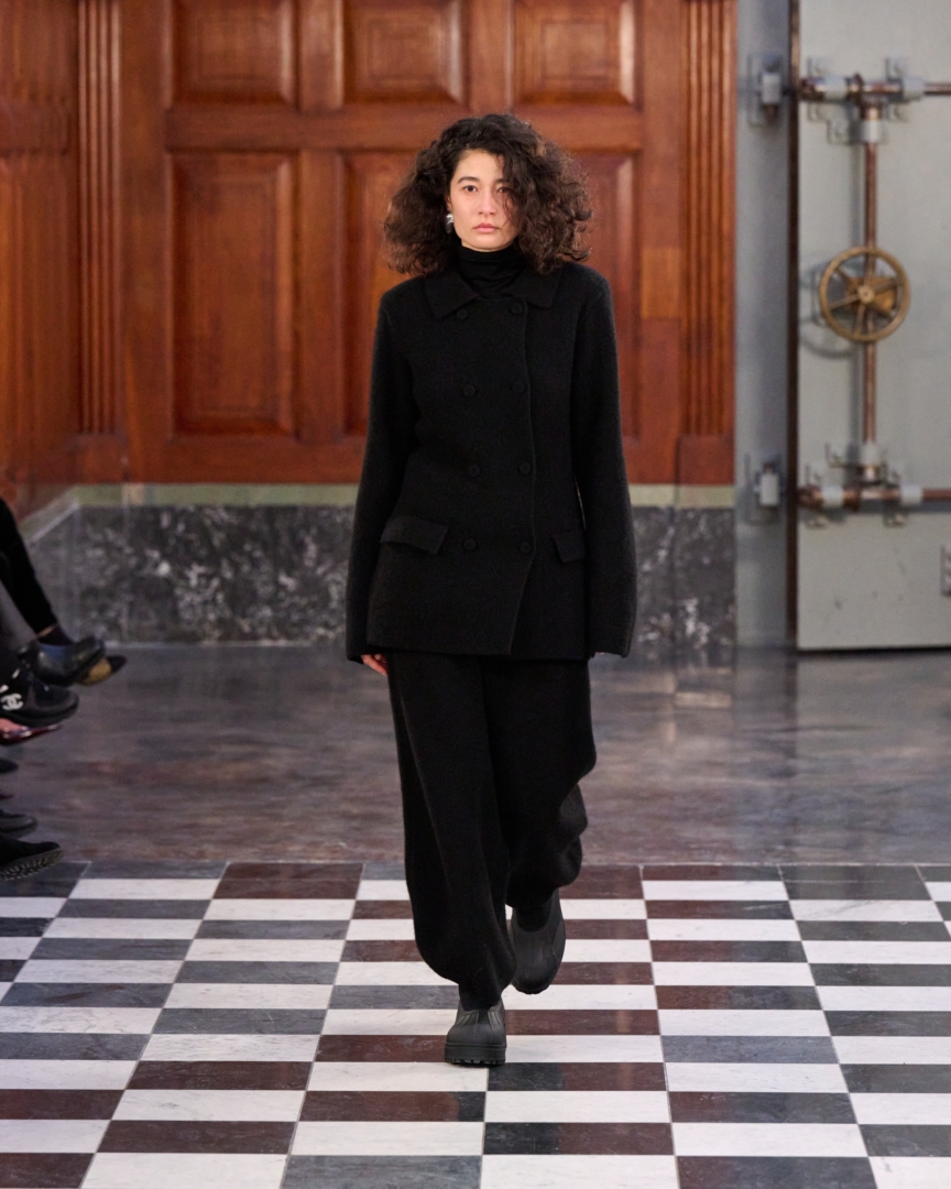 aw26-copenhagen-fashion-week-mkdt-studio-runway-4x5-james-cochrane-18