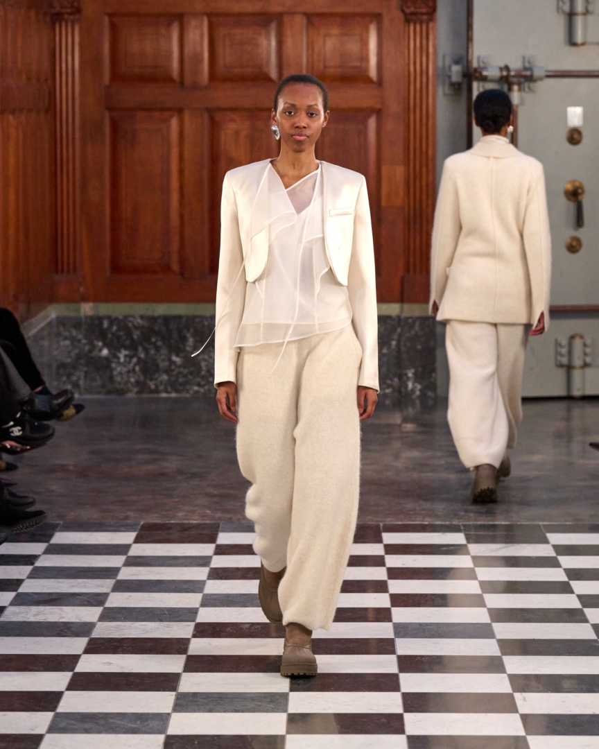 aw26-copenhagen-fashion-week-mkdt-studio-runway-4x5-james-cochrane-27