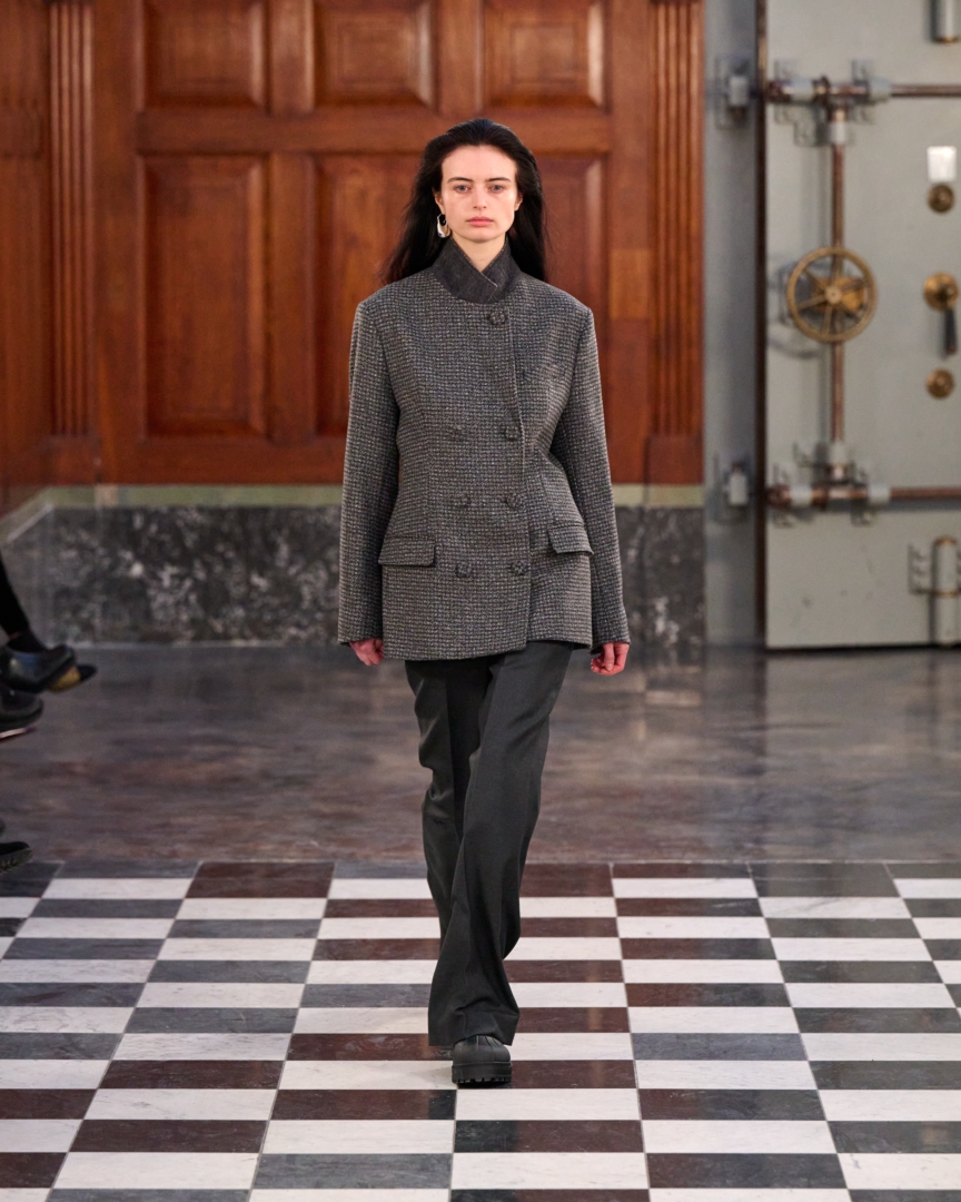 aw26-copenhagen-fashion-week-mkdt-studio-runway-4x5-james-cochrane-4