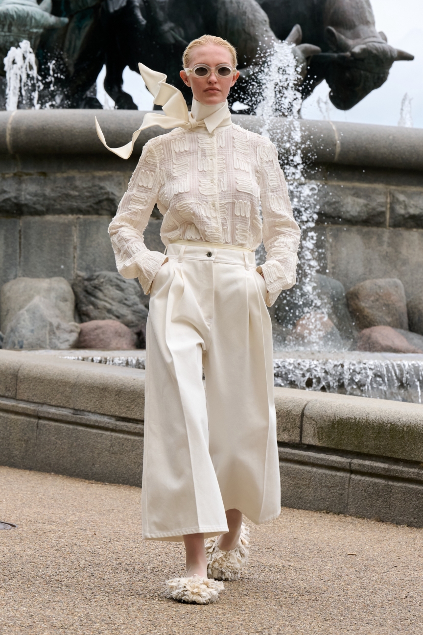 ss26-copenhagen-fashion-week-mkdt-studio-runway-2x3-james-cochrane-23
