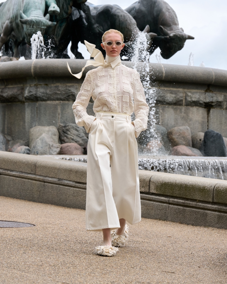 ss26-copenhagen-fashion-week-mkdt-studio-runway-4x5-james-cochrane-23