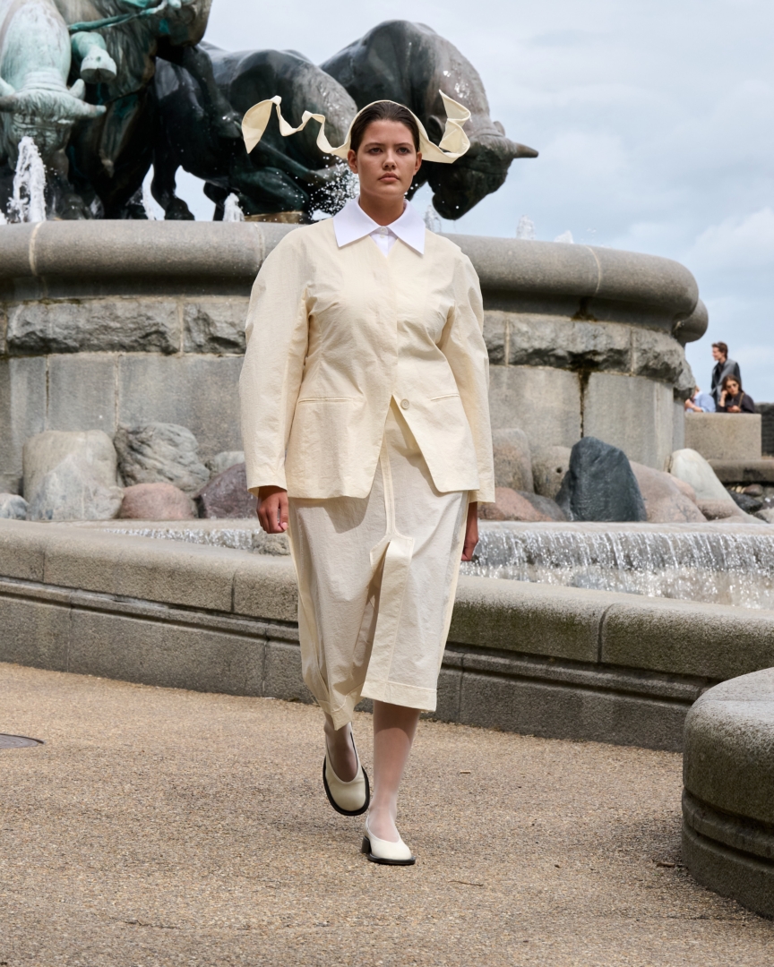 ss26-copenhagen-fashion-week-mkdt-studio-runway-4x5-james-cochrane-4