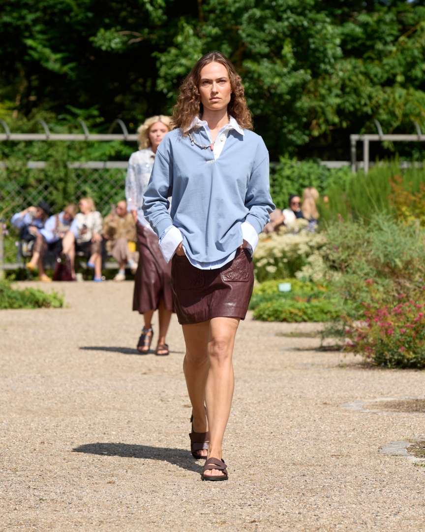 ss26-copenhagen-fashion-week-munthe-runway-4x5-james-cochrane-14