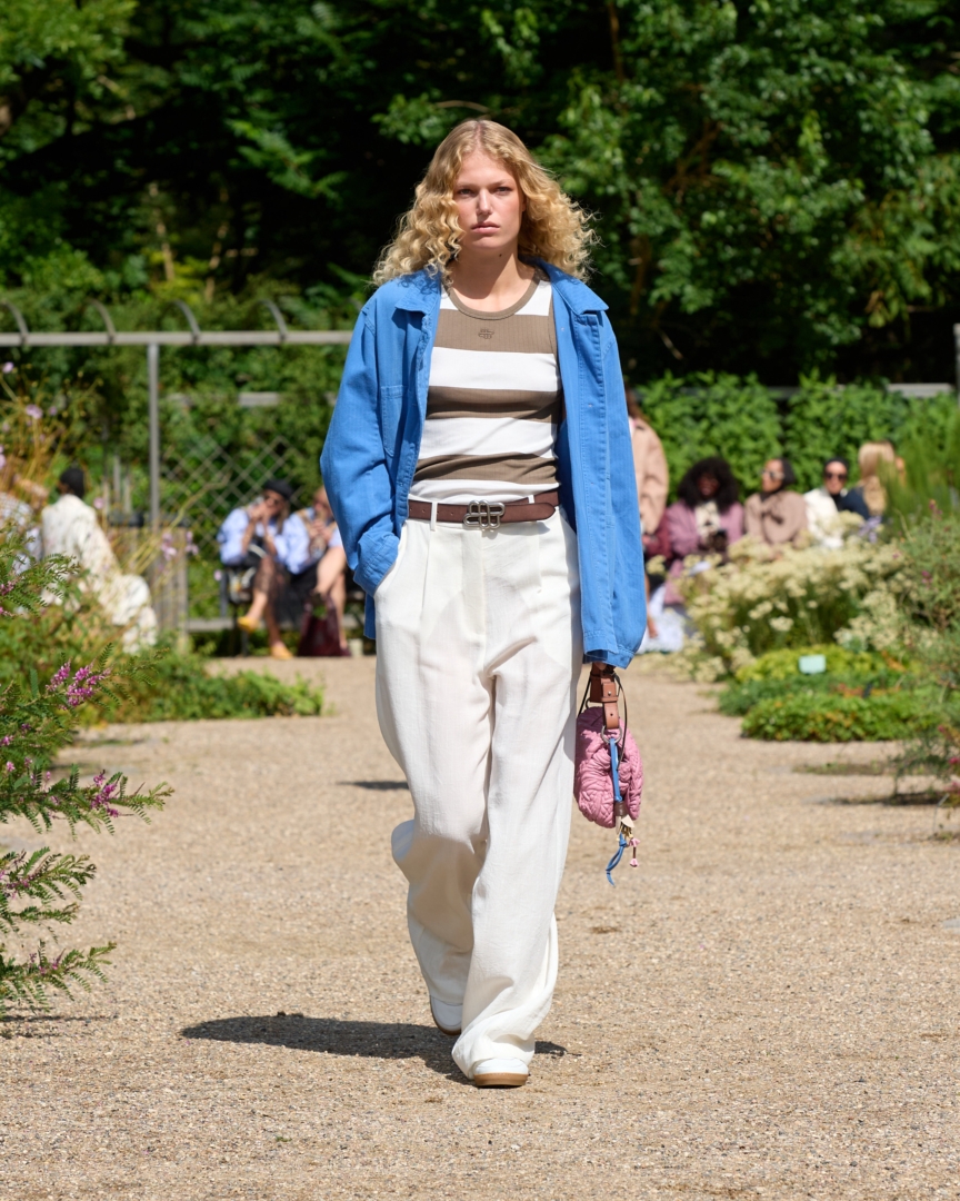 ss26-copenhagen-fashion-week-munthe-runway-4x5-james-cochrane-17
