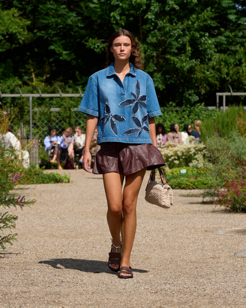 ss26-copenhagen-fashion-week-munthe-runway-4x5-james-cochrane-2
